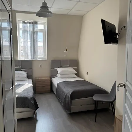 Hostel Ticha
