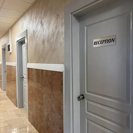Ticha Hostel *
